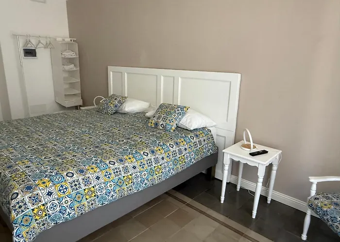 Sikelia-Sicilian Rooms